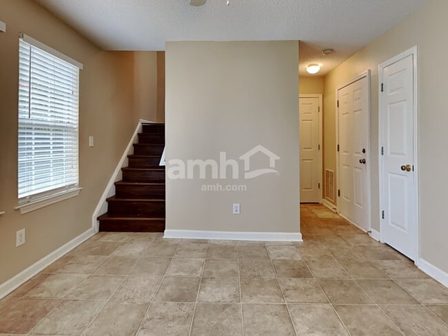 Photo - 3826 Tidewater Way NW