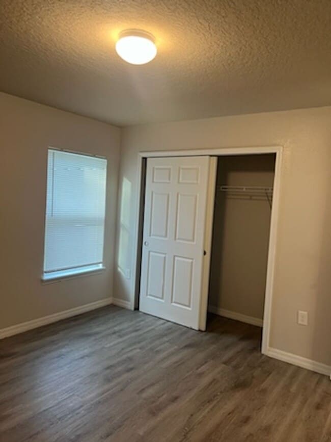 Photo - Beautiful 2 Bedroom 2 Bath Duplex Located ...