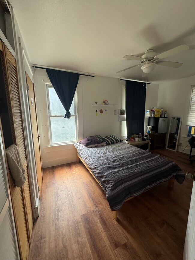 Photo - 15 Winchester Ave Unit 1