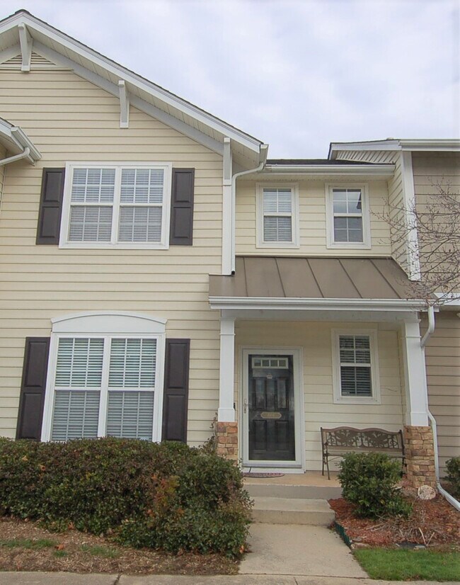 4104 Brenmar Ln Townhome For Rent in Durham, NC