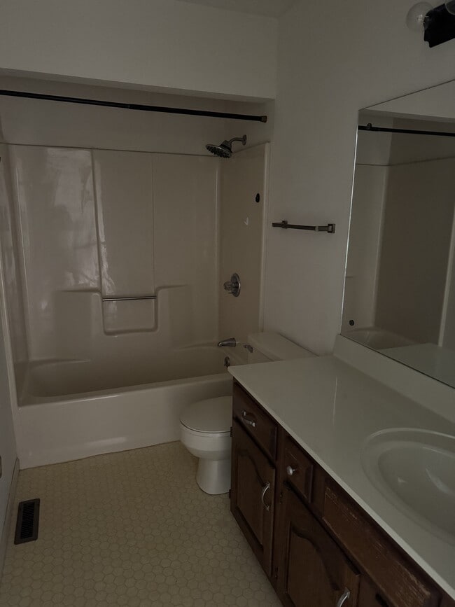 Photo - 1276 Konnarock Rd