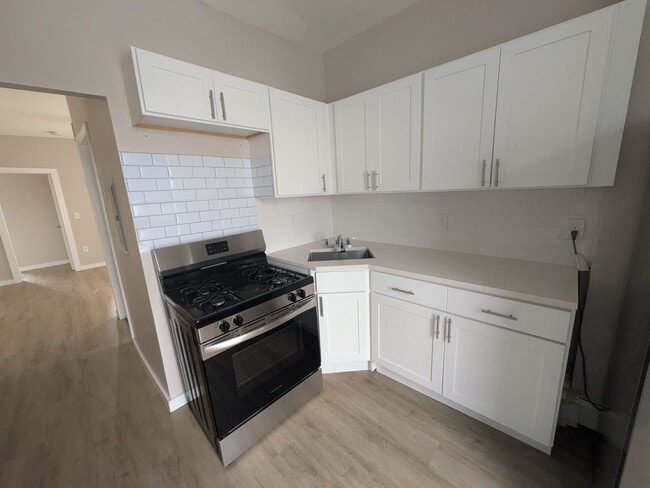 Photo - 10 Sheffield St Unit 2L