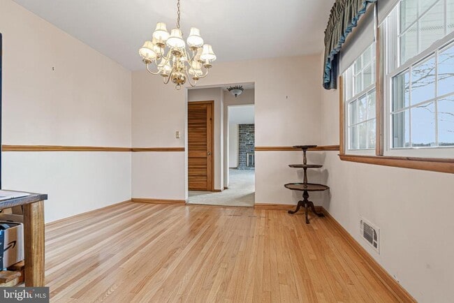 Photo - 6219 Groveland Rd