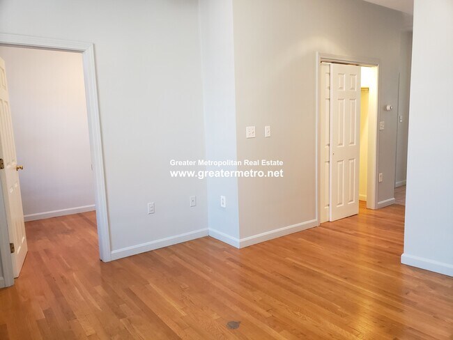 Photo - 40 N Bennet St Unit 3