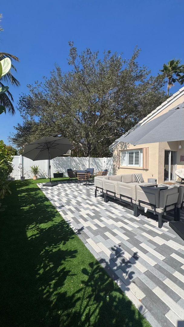 Photo - 672 NW 45th Ave