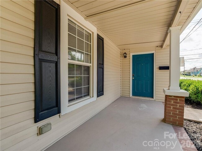 Photo - 1100 Pegram St