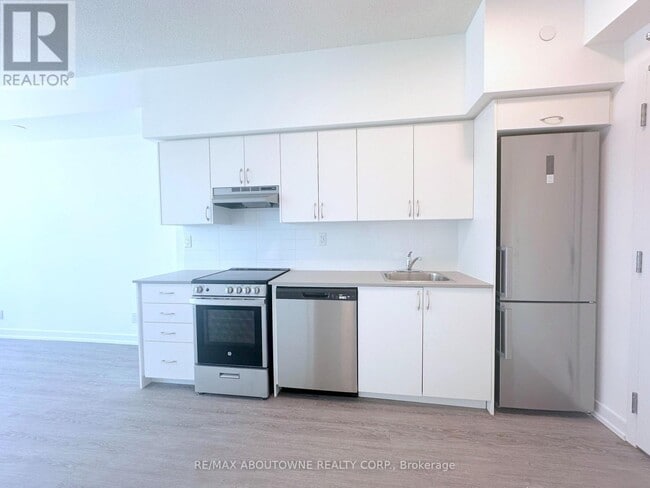 Photo - 25 Kitney Dr
