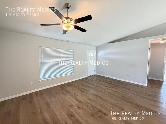 Photo - 9432 SE 152nd Pl
