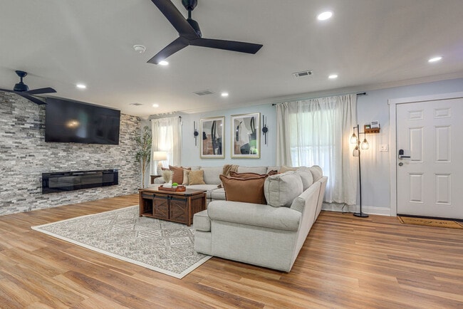 Photo - 1931 Shepherd Cir SW Unit SI ID1596250P