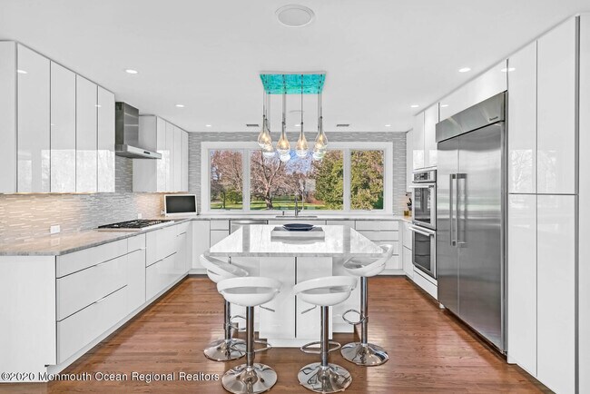 Photo - 1 Horatius Way