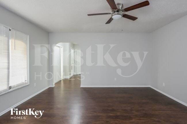 Photo - 3423 SE 8th Pl