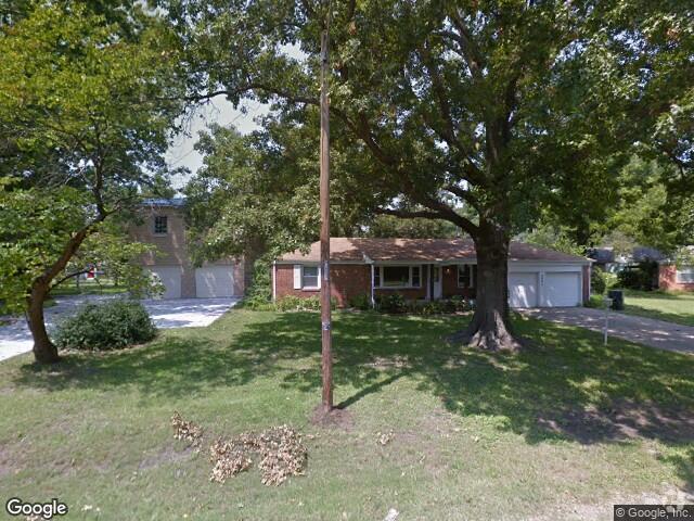 Building Photo - 3371 N Riverdale Rd Rental
