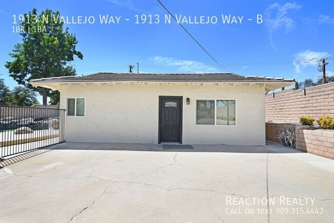 Photo - 1913 N Vallejo Way Unit B