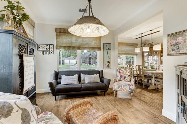 Photo - 5523 Island Breeze Dr