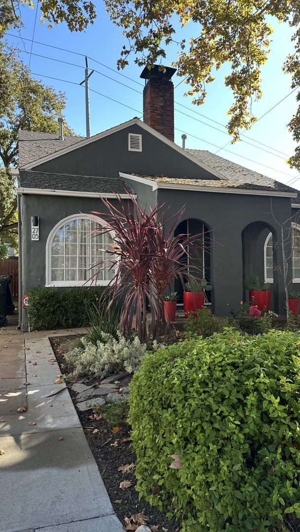 Photo - Charming 1 Bedroom 1 Bath Historic Duplex, Land Park-Curtis Park Area SEE VIDEO