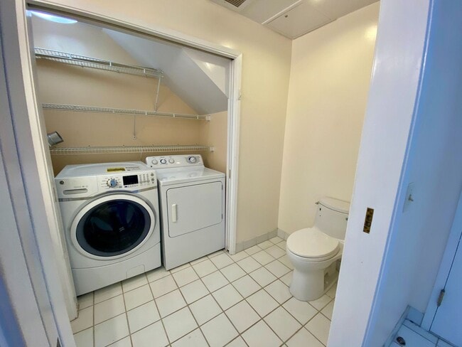 Photo - Luxurious 2/2.5/2 bi-level Kakaako apartment at the Imperial Plaza Unit 818