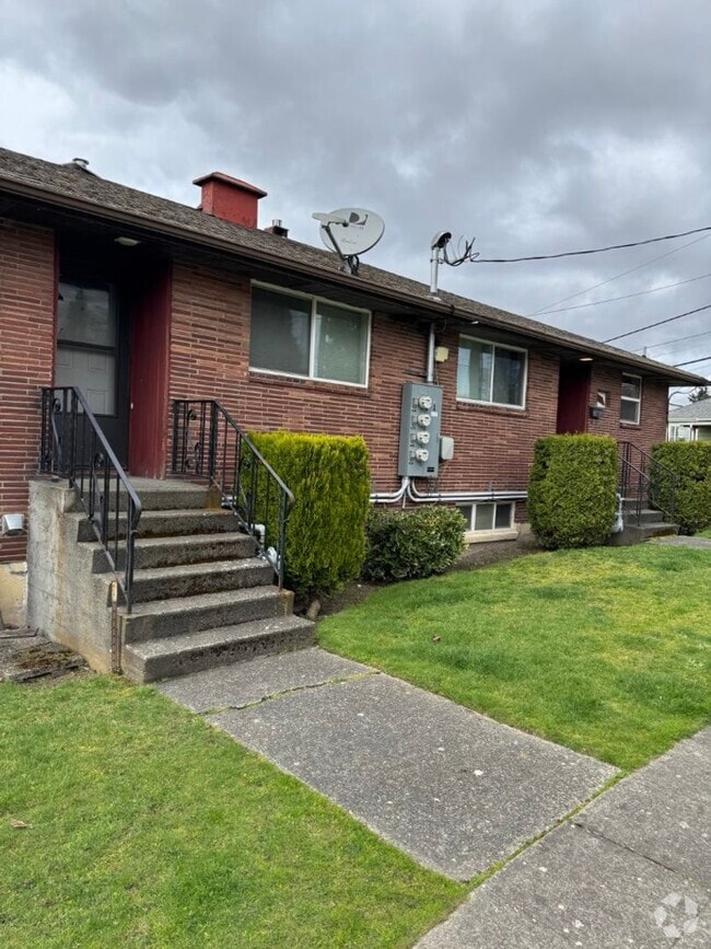 Building Photo - 2bd/1ba Seattle Apartment