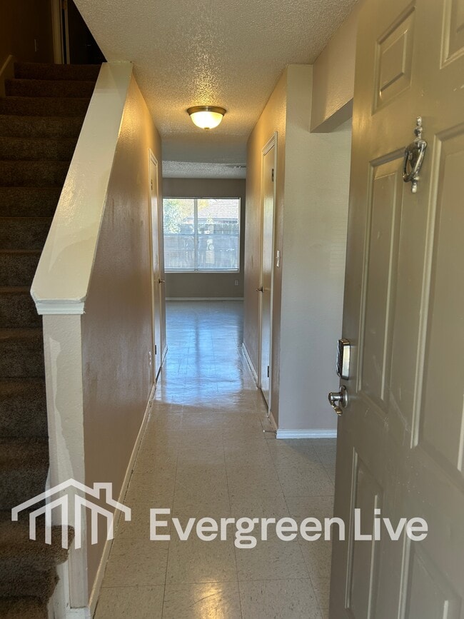 Photo - 64 Boreal Ct