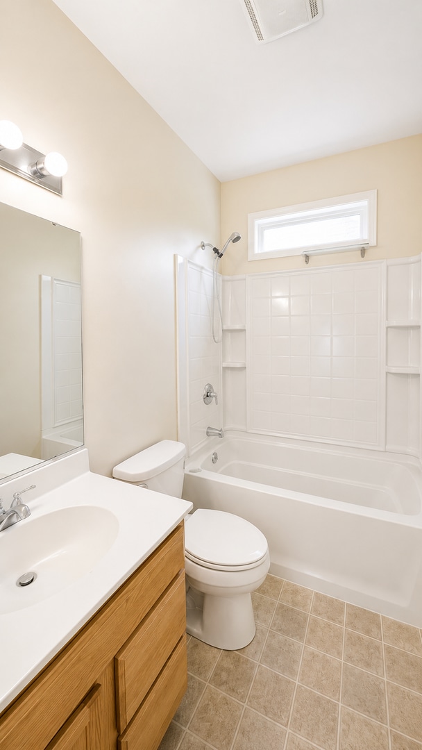 Photo - 106 Woodcreek Cir