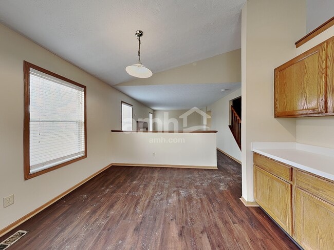 Photo - 4633 Stratford Ln