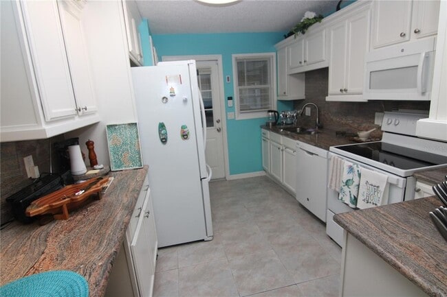 Photo - 1207 Lakehouse Ct