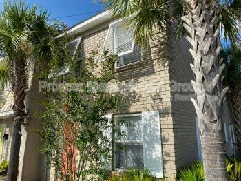 Photo - 120 Drake St