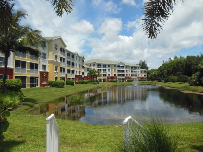 Tranquil community-close to shops & beaches!! - 11021 Gulf Reflections Drive Unit 306