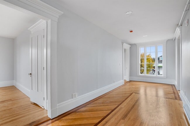 Photo - 109 Pleasant St Unidad 203