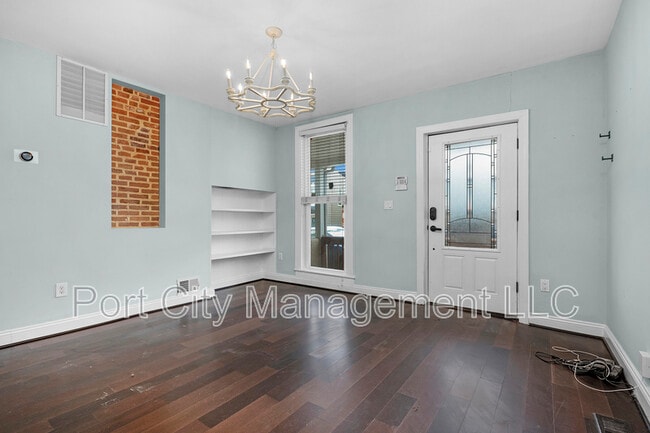 Photo - 1201 Union Ave