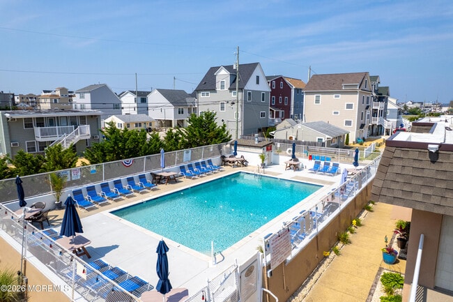 1681 NJ-35 Unit 12