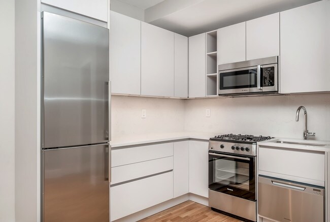 Photo - 805 Saint Marks Avenue