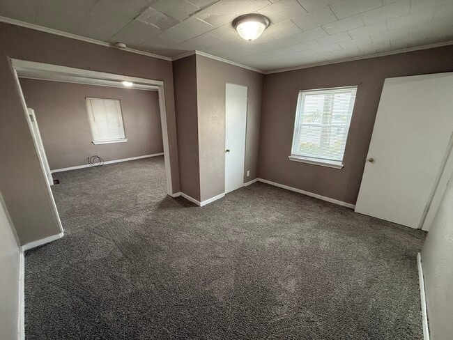 Building Photo - 206 Locust St Unit 7