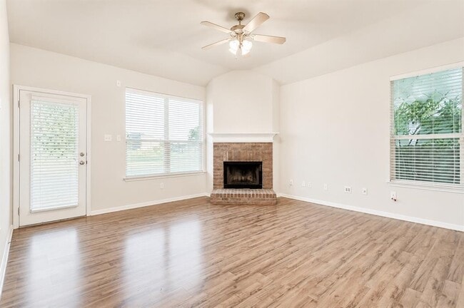 Photo - 1180 Arbor Knot Dr