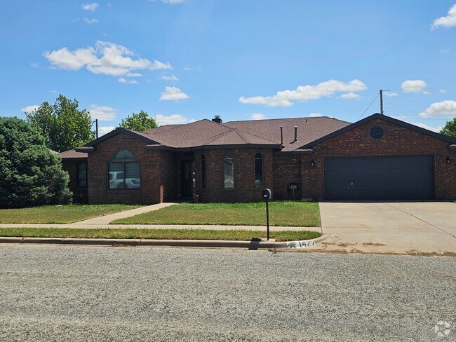 Building Photo - 1422 5th St Rental