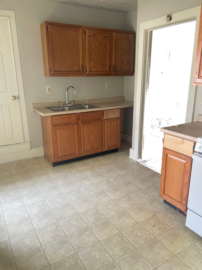 Photo - 33 Harvard St Unit 5