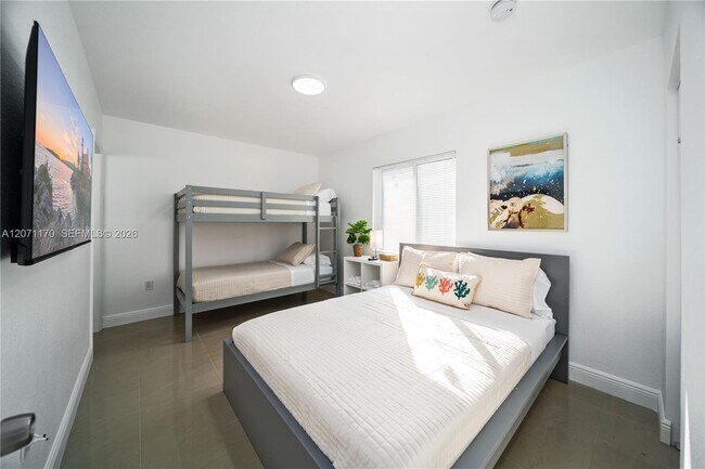 Photo - 1250 NE 110th St Unit 1250