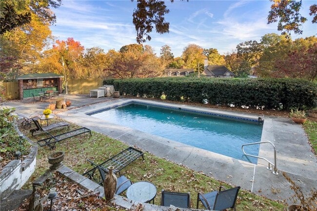 Photo - 4 Ansley Dr NE