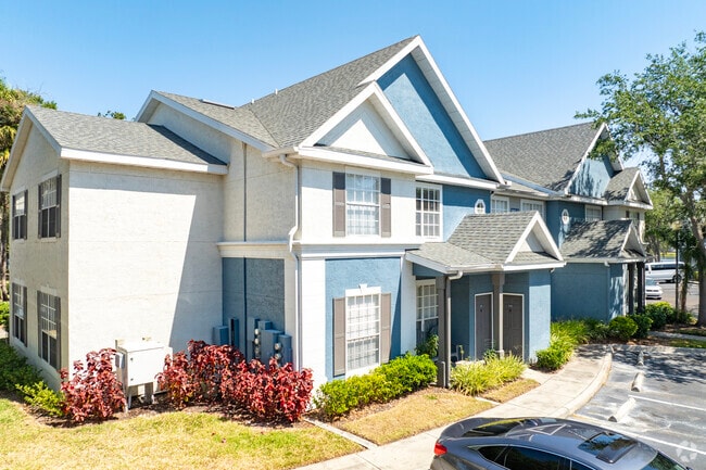 2211 Grand Isle