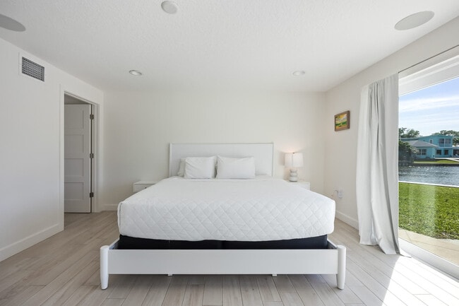 Photo - 220 June Dr Unidad ID1044379P