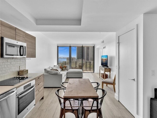 Photo - 121 NE 34th St Unit 1005