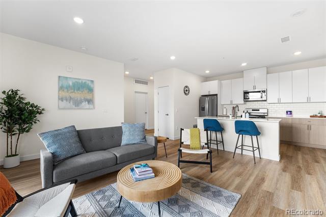 Photo - 5256 N Federal Blvd Apartment Unit 504