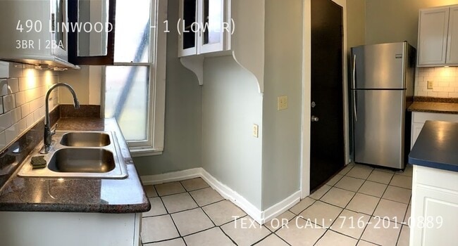 Photo - 490 Linwood Ave Unidad 1 (Lower)