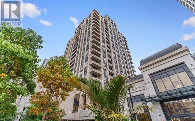 Photo - 100 Harrison Garden Blvd Unité 1521