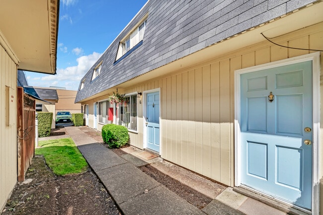 Villa Chateau Apartments
