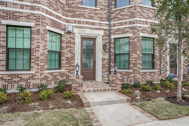 Photo - 232 Crockett St