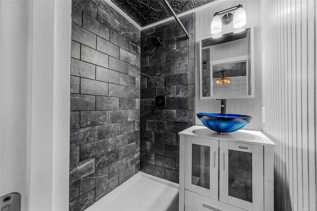 Photo - 10221 16th Ave E