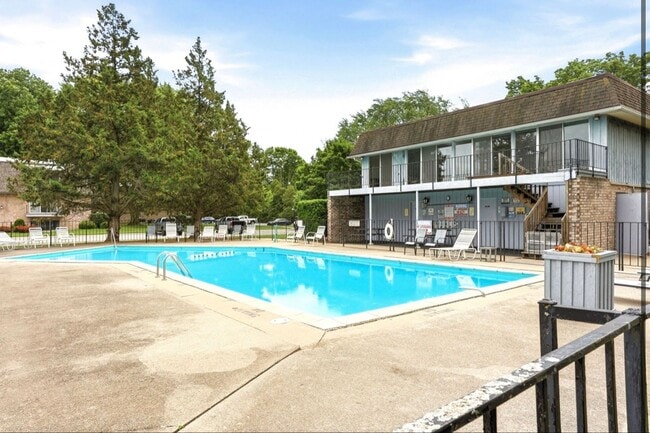 Photo - 2 Bedroom, 1.5 Bath Condo for Rent!