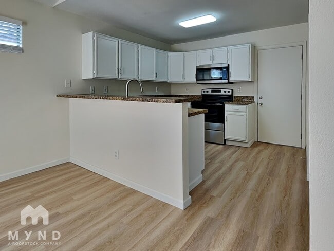 Photo - 4545 N 67th Ave