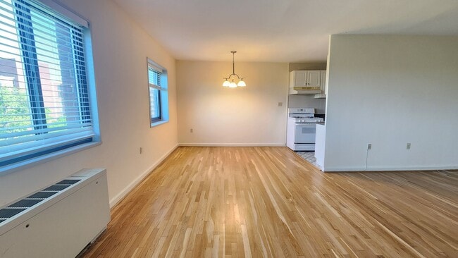 Photo - Utilities Included! Parking! Near Pentagon City Metro! Unit 1200 S ARLINGTON RIDGE, #701
