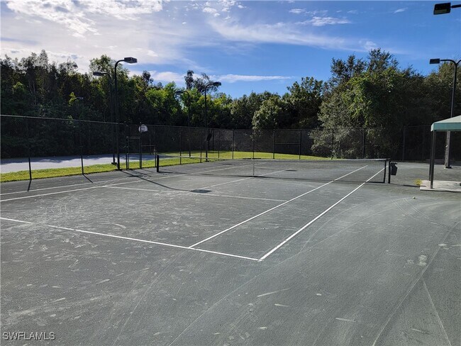 Building Photo - 9802 Foxhall Way